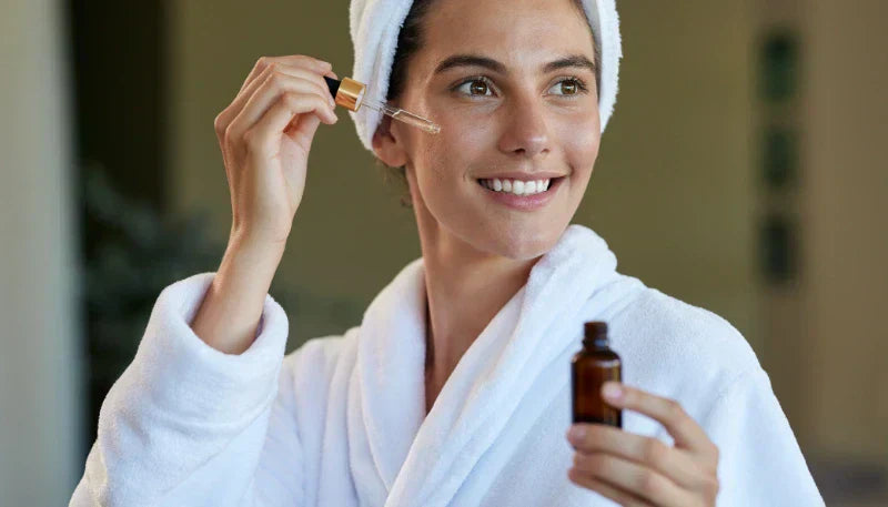 Is Retinol the Same as Vitamin A? Benefits + How to Use Retinol